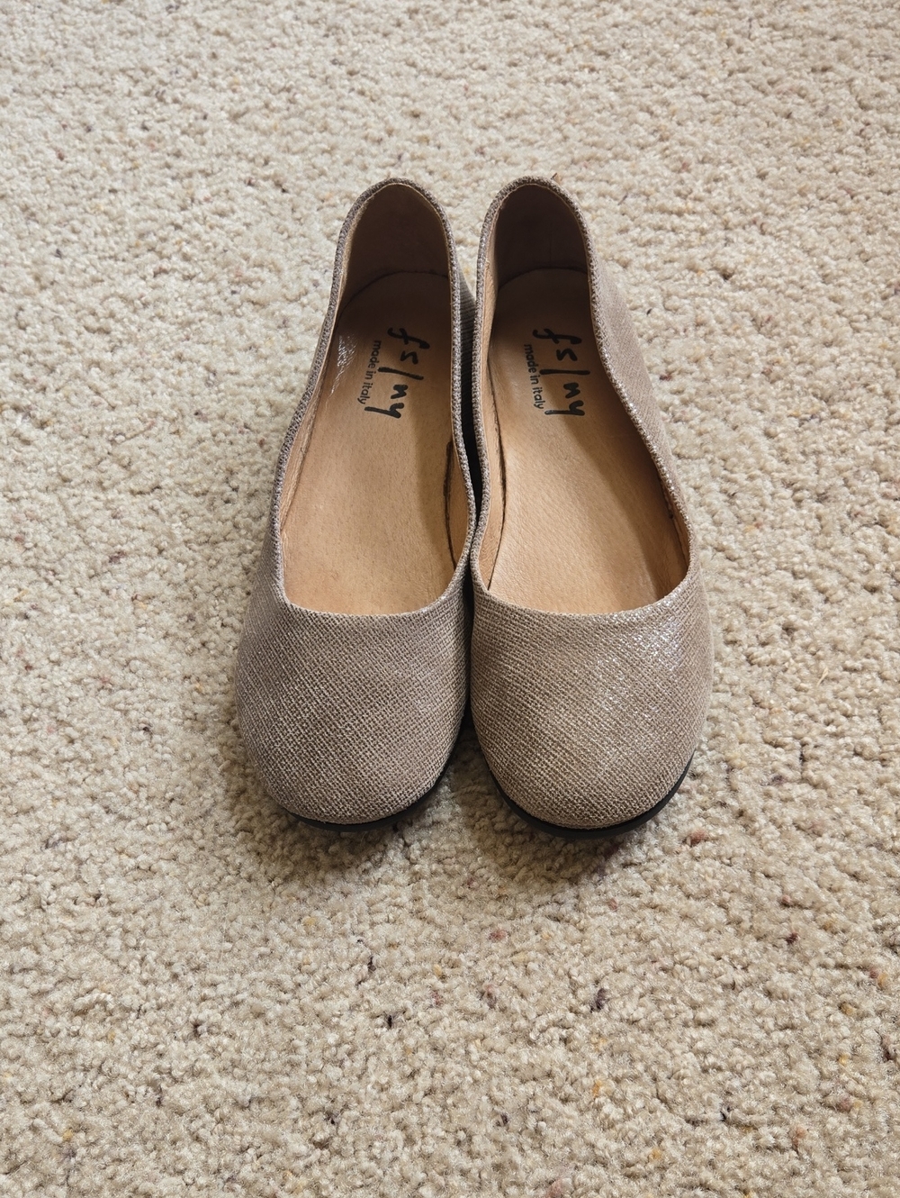 FS/NY Taupe Flats - Round Toe